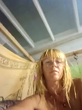 Snapshot of Luna-Natural chatting on February 13, 3:14 pm Luna-Natural online show from February 13, 3:14 pm