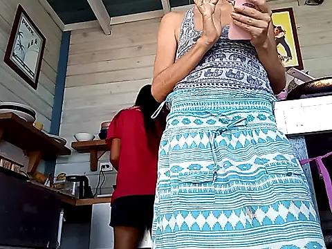 Snapshot of Luna-Natural chatting on March 18, 3:53 pm Luna-Natural online show from March 18, 3:53 pm