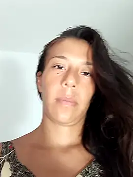 Snapshot of Luna-Natural chatting on September 16, 2:01 am Luna-Natural online show from September 16, 2:01 am