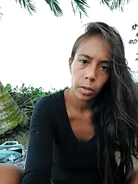 Snapshot of Luna-Natural chatting on October 22, 9:14 pm Luna-Natural online show from October 22, 9:14 pm