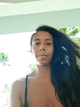 Snapshot of Luna-Natural chatting on November 26, 9:05 pm Luna-Natural online show from November 26, 9:05 pm