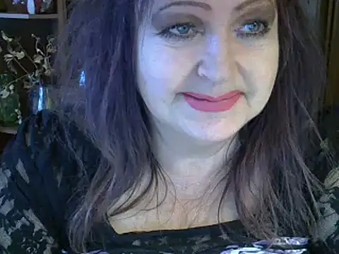 ElenaZed online show from February 18, 7:32 am