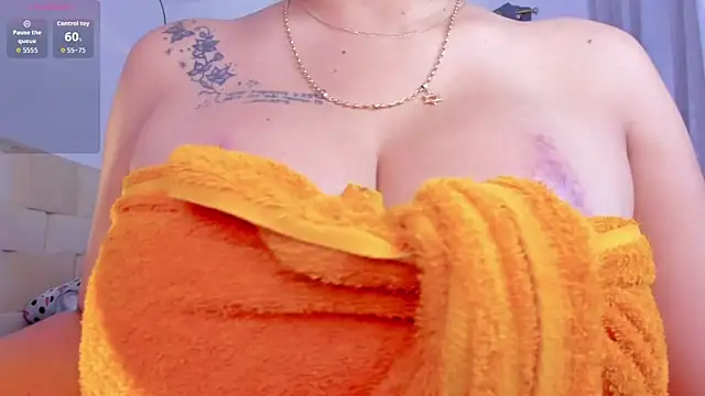 sweetfabianaxl online show from February 6, 7:17 pm