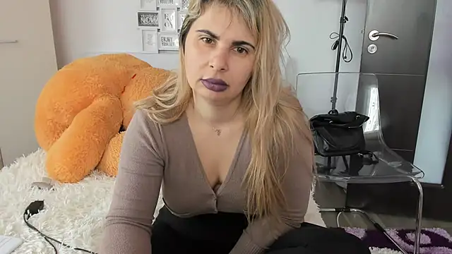 sweetemy4u online show from February 26, 11:41 am