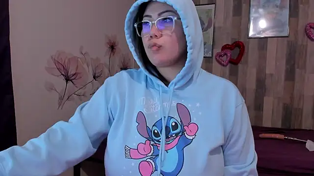 Snapshot of Bigt3ti chatting on October 31, 7:42 am Bigt3ti online show from October 31, 7:42 am