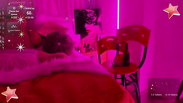 Snapshot of HadaFoster chatting on March 14, 2:31 am HadaFoster online show from March 14, 2:31 am