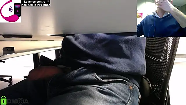 Snapshot of pliko chatting on March 21, 4:18 pm pliko online show from March 21, 4:18 pm