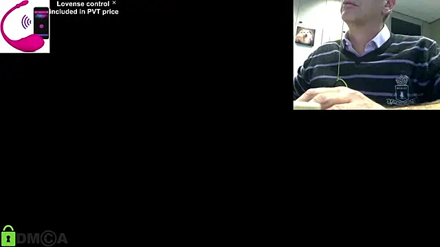 Snapshot of pliko chatting on November 7, 3:23 pm pliko online show from November 7, 3:23 pm