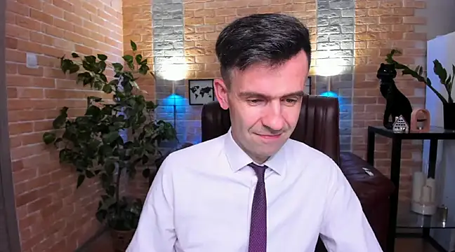 SteveTiger online show from February 5, 4:14 pm