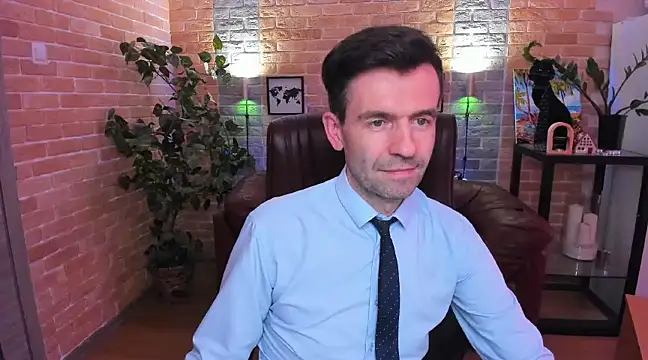 SteveTiger online show from March 4, 3:26 pm