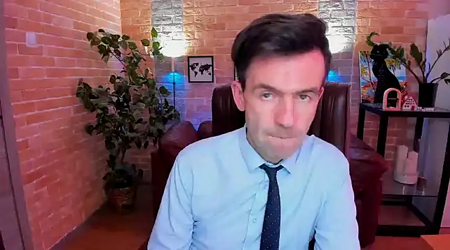 SteveTiger online show from March 5, 3:29 pm