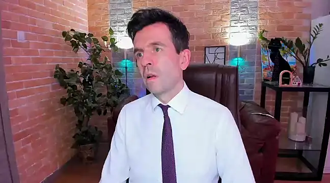 SteveTiger online show from March 12, 2:56 pm