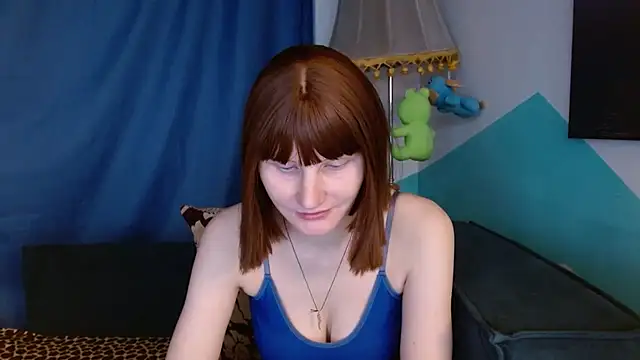 Snapshot of cornflower_mm chatting on October 27, 1:42 am cornflower mm online show from October 27, 1:42 am