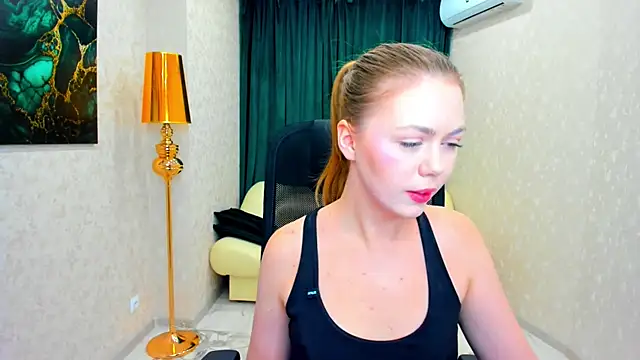 Strawberrye online show from February 10, 6:31 am