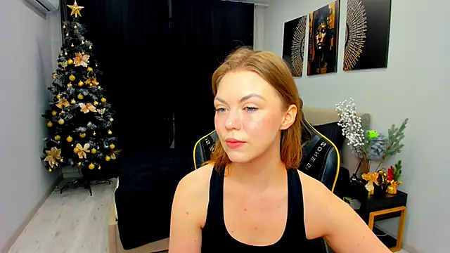 Strawberrye online show from January 13, 3:23 am