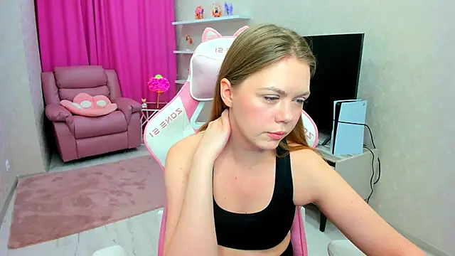 Strawberrye online show from January 16, 3:21 am