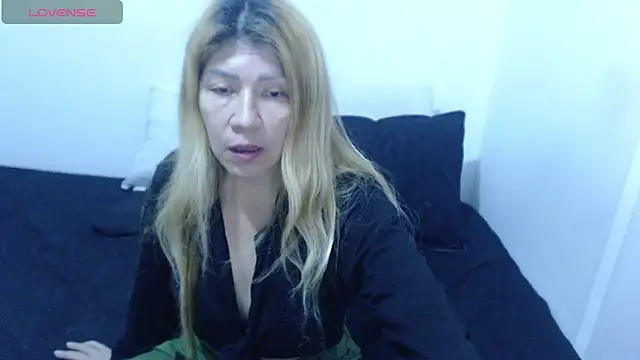 Dulce-Bella online show from March 15, 2:23 pm