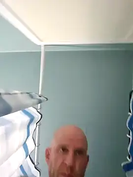 Snapshot of Anix888 chatting on January 6, 8:35 am Anix888 online show from January 6, 8:35 am