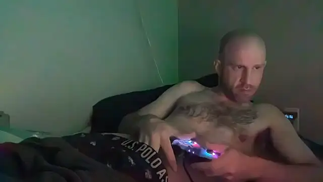 Snapshot of Anix888 chatting on September 28, 5:57 am Anix888 online show from September 28, 5:57 am