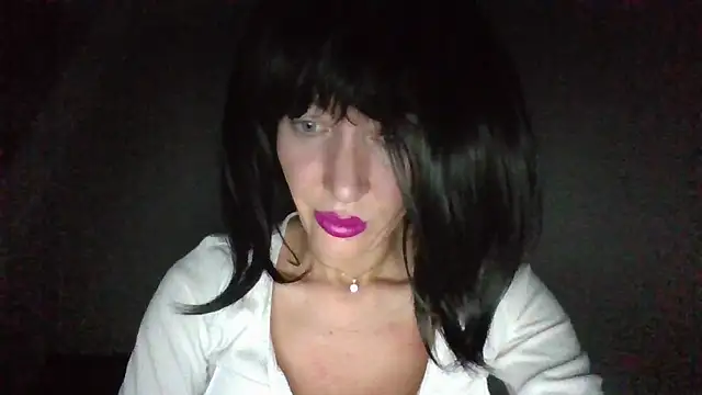 suuzykiss online show from March 7, 10:21 pm