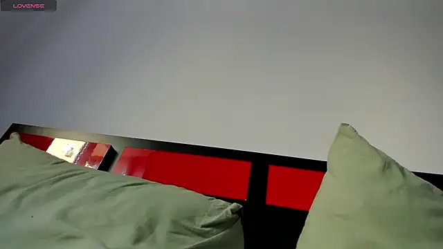 suuzykiss online show from October 1, 6:08 am