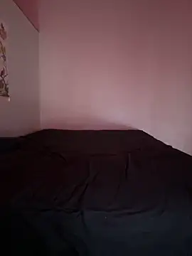 Snapshot of Amanita_Bloom chatting on December 9, 4:56 am Amanita Bloom online show from December 9, 4:56 am