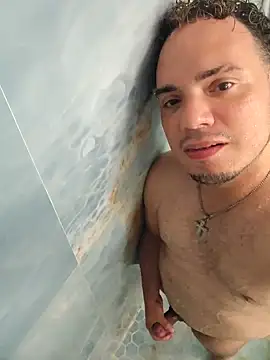 latinoflpr online show from September 21, 1:29 am