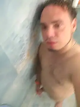 latinoflpr online show from October 1, 1:11 am