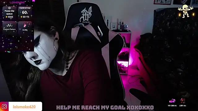 Snapshot of Bdsm_and_fries chatting on November 7, 9:37 pm Bdsm and fries online show from November 7, 9:37 pm