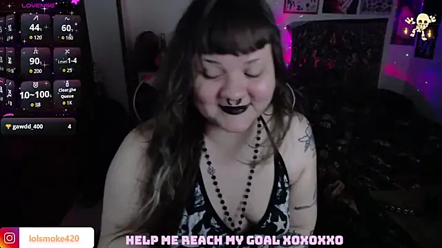 Snapshot of Bdsm_and_fries chatting on November 9, 9:18 am Bdsm and fries online show from November 9, 9:18 am