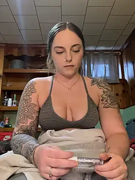 jaseyrae online show from March 16, 7:17 pm