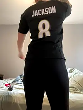 jaseyrae online show from October 30, 4:30 pm