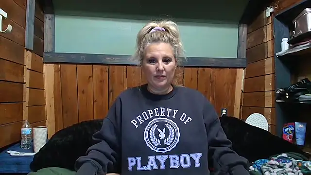 lisaxlovexxx online show from January 12, 7:19 pm