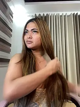 Snapshot of Bombshell_Ashy chatting on January 13, 7:21 pm Bombshell Ashy online show from January 13, 7:21 pm