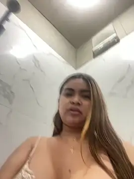 Snapshot of Bombshell_Ashy chatting on February 27, 4:52 am Bombshell Ashy online show from February 27, 4:52 am