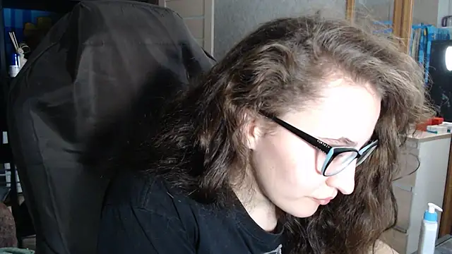 Snapshot of AnKey_Rayah chatting on December 3, 2:25 am AnKey Rayah online show from December 3, 2:25 am