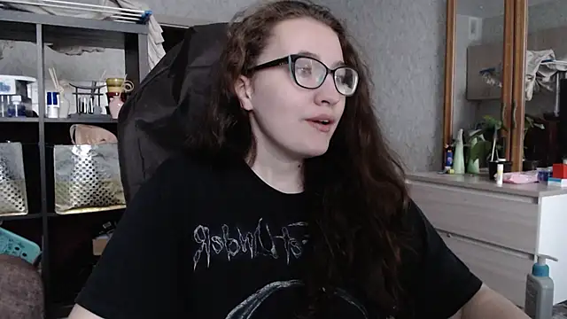 Snapshot of AnKey_Rayah chatting on December 4, 7:17 am AnKey Rayah online show from December 4, 7:17 am