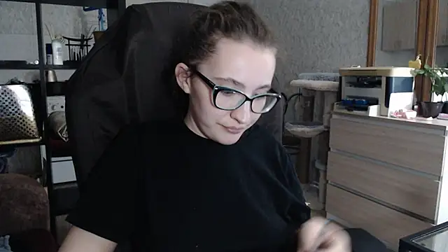 Snapshot of AnKey_Rayah chatting on December 15, 6:26 pm AnKey Rayah online show from December 15, 6:26 pm