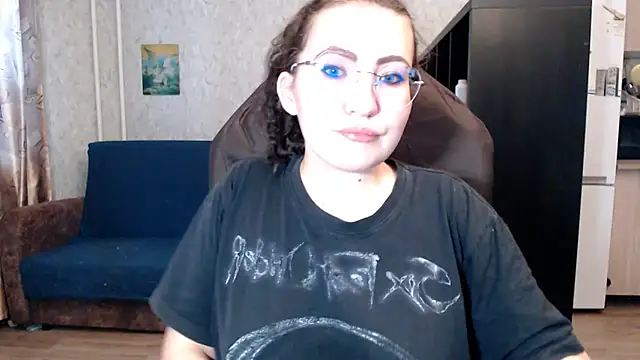 Snapshot of AnKey_Rayah chatting on October 1, 12:49 am AnKey Rayah online show from October 1, 12:49 am