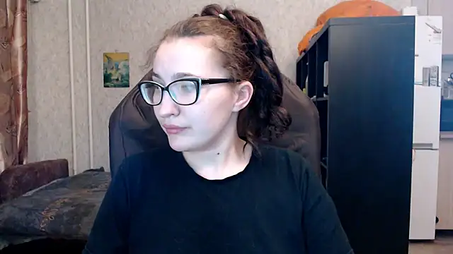 Snapshot of AnKey_Rayah chatting on December 13, 8:25 pm AnKey Rayah online show from December 13, 8:25 pm