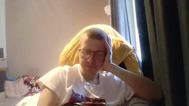 David250692 online show from March 2, 9:16 am