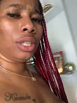 Snapshot of CurvyDesire1 chatting on February 26, 1:30 pm CurvyDesire1 online show from February 26, 1:30 pm