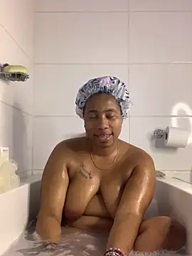 Snapshot of CurvyDesire1 chatting on September 22, 10:56 pm CurvyDesire1 online show from September 22, 10:56 pm