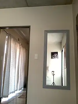 Snapshot of CurvyDesire1 chatting on October 13, 6:46 am CurvyDesire1 online show from October 13, 6:46 am