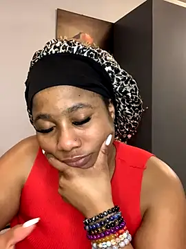 Snapshot of CurvyDesire1 chatting on October 13, 8:53 pm CurvyDesire1 online show from October 13, 8:53 pm