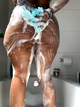 Snapshot of CurvyDesire1 chatting on November 1, 7:54 am CurvyDesire1 online show from November 1, 7:54 am