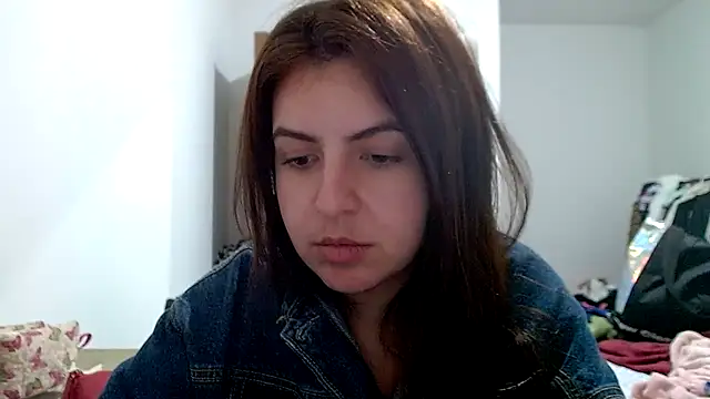 Snapshot of chelbyy chatting on November 7, 2:44 am chelbyy online show from November 7, 2:44 am