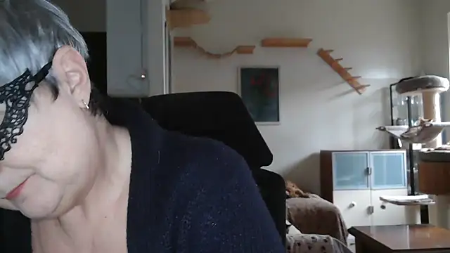 Snapshot of simona60 chatting on January 26, 1:58 pm simona60 online show from January 26, 1:58 pm