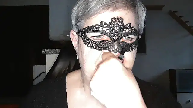 Snapshot of simona60 chatting on November 15, 2:13 pm simona60 online show from November 15, 2:13 pm