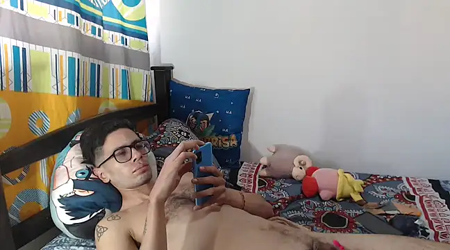 alisterxxx online show from January 19, 9:45 pm